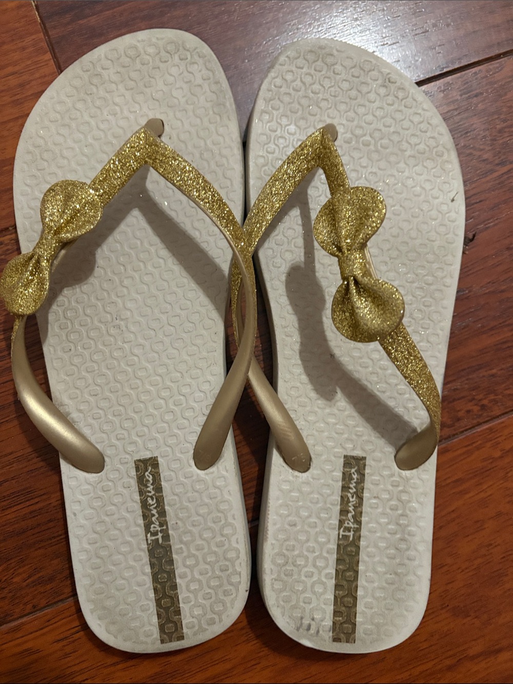 Ipanema Gold Glitter Bow Sandals for Women